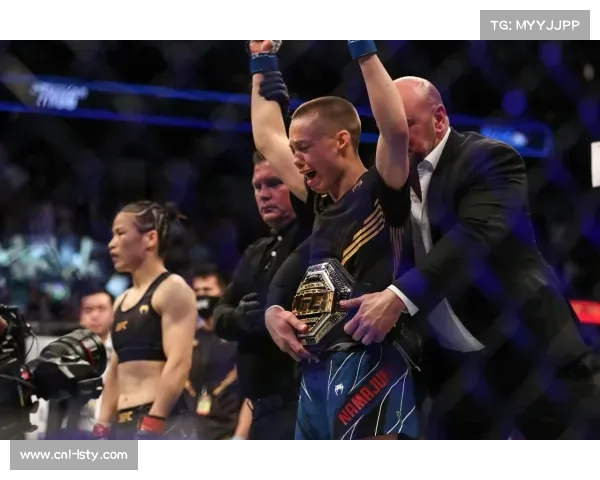 张伟丽升重挑战舍甫琴科 草量级金腰带悬空引发新冠军之争